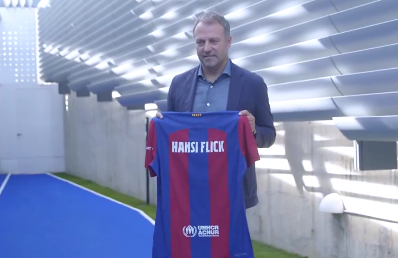 Hari pertama Hansi Flick di markas Barcelona. (Foto: tangkapan layar video X  FC Barcelona)