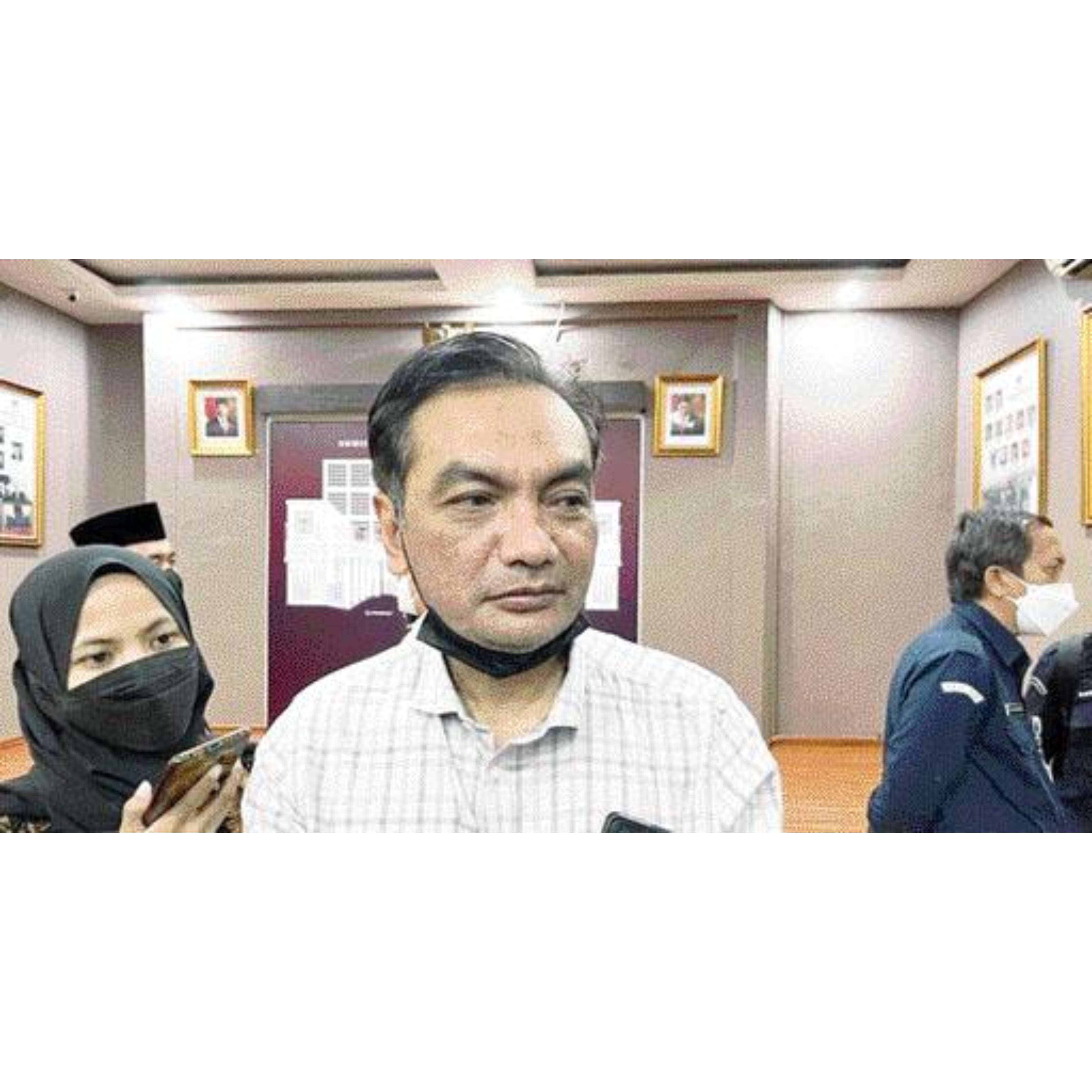 DIWAWANCARAI: Komisioner KPU RI Yulianto Sudrajat memastikan bahwa KPU sudah mengalokasikan dana untuk PSU.(JAWA POS)