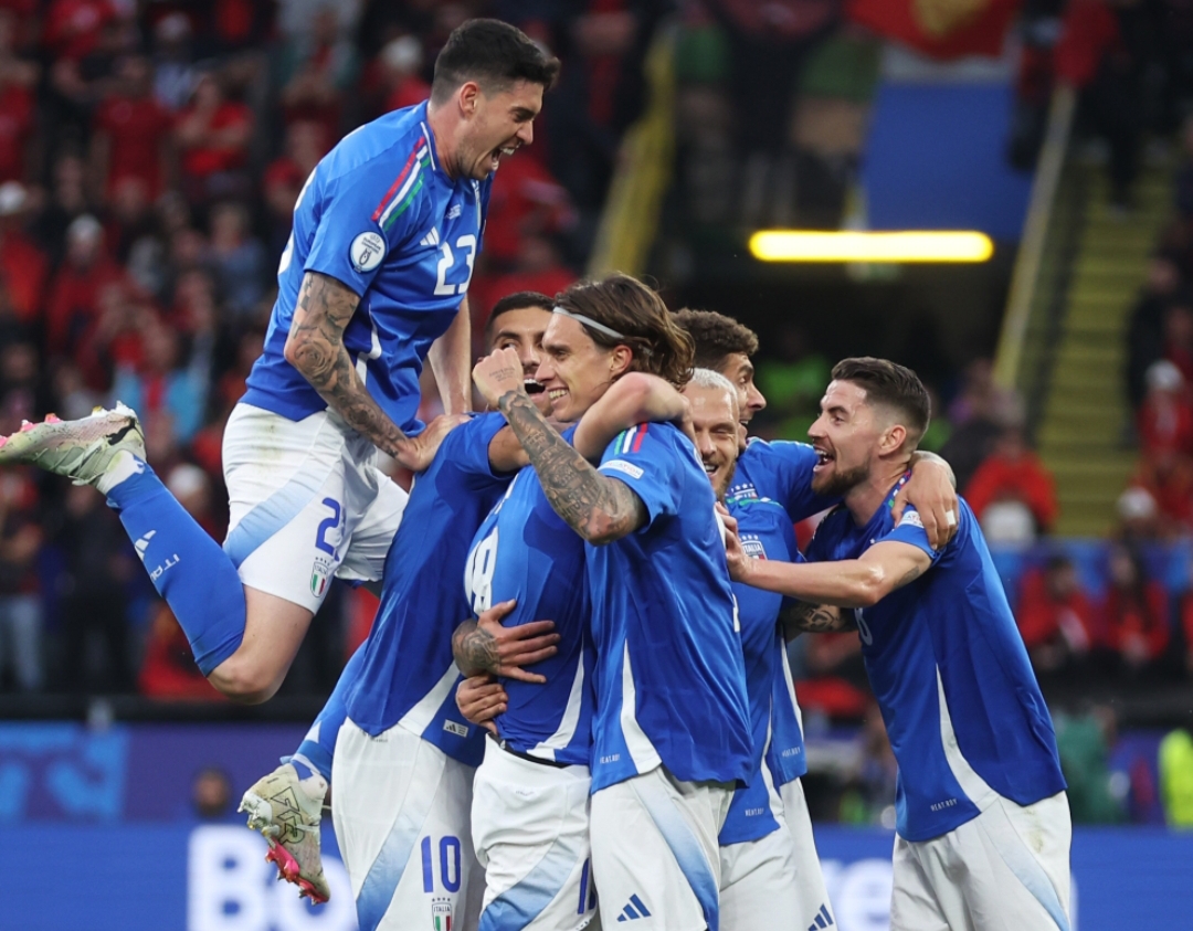 Italia kebobolan gol tercepat sepanjang sejarah Euro UEFA, namun bangkit meraih kemenangan 2-1 atas Albania pada laga Grup B di Dortmund, Minggu dinihari WIB (16/6/2024). (Foto: X Euro2024)