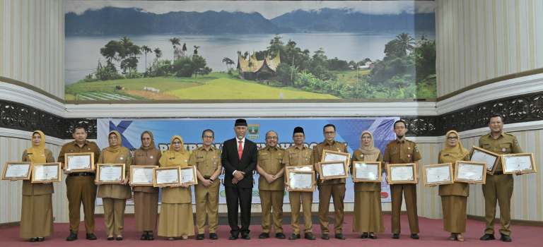 Sebanyak 16 OPD di lingkup Pemprov Sumbar berhasil meraih Predikat A dalam penilaian SAKIP 2024.