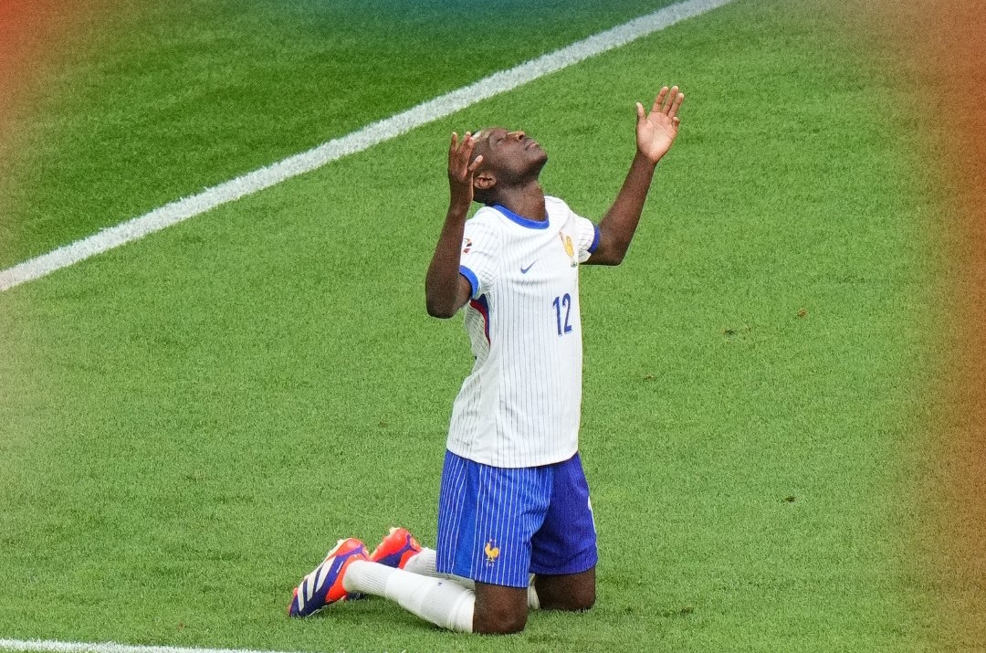 Gol kemenangan Prancis berawal dari pemain pengganti Kolo Muani yang melepaskan tembakan ke gawang Belgia pada menit ke-85. (Foto: X Equipe de France)