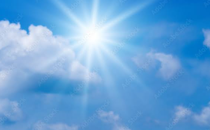 Cuaca cerah. (Foto: Adobe Stock)
