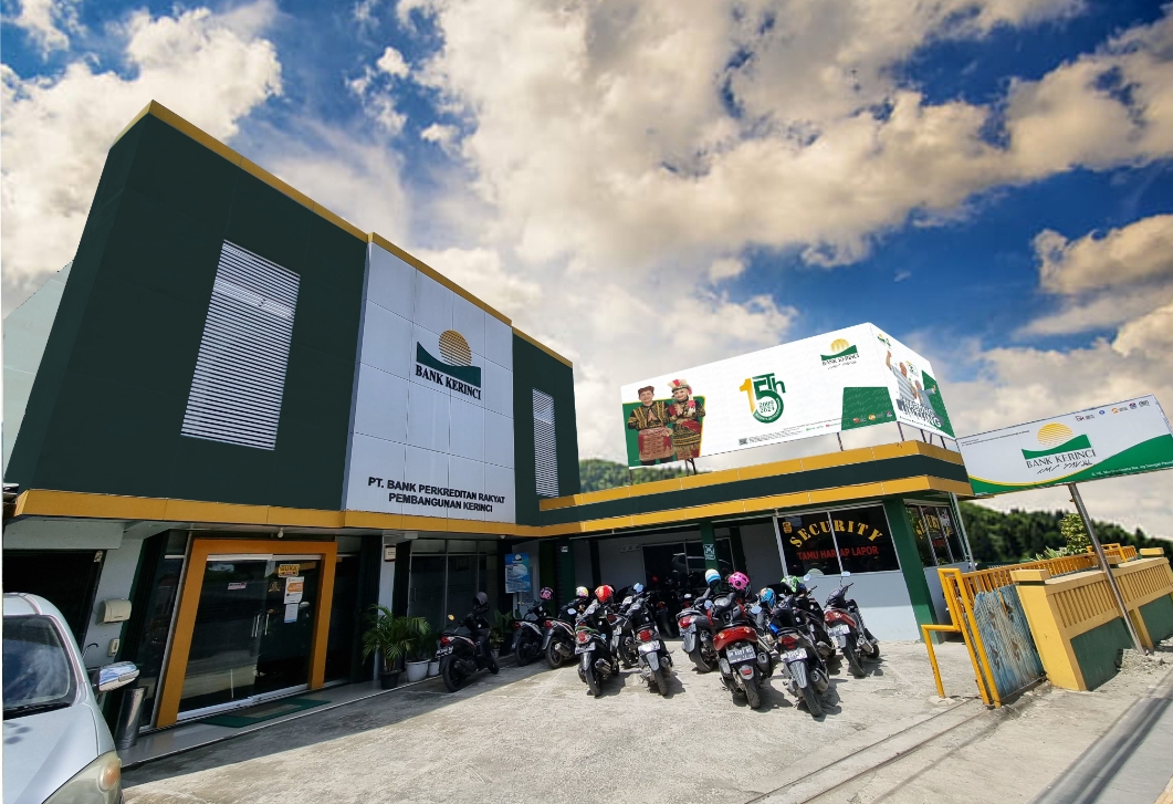BANK KERINCi yang berkantor pusat di Kota Sungai Penuh Provinsi Jambi, sedang membuka lowongan kerja untuk posisi Direktur. (Foto: IST)