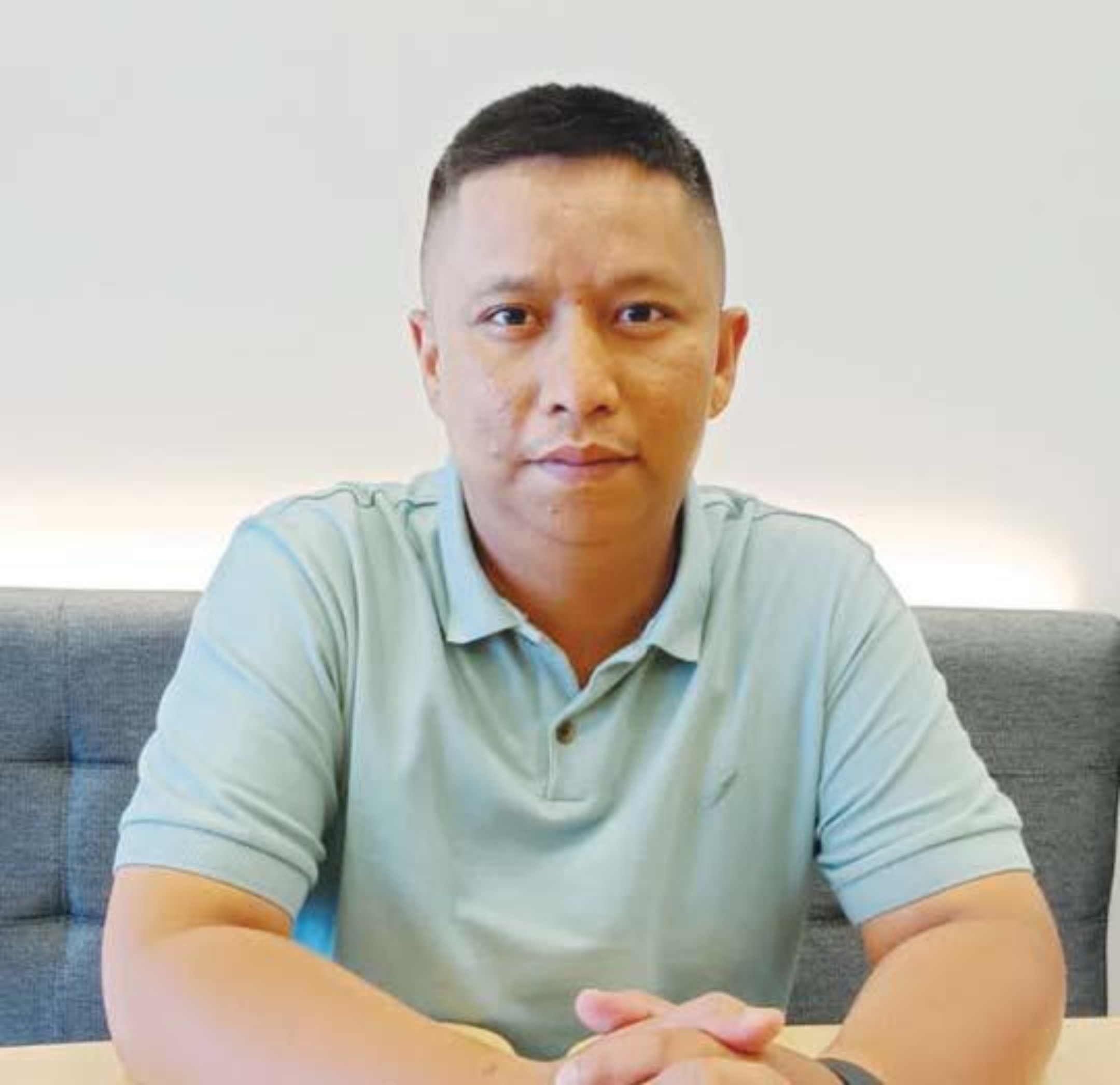 Rozi Yasri Mairizal, S.Pd.I Guru UPTD SDN 11 Lawang Mandahiling. (TIM LAMAN GURU)
