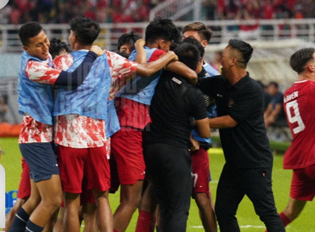 Timnas Indonesia melangkah ke final Piala AFF U-19 2024 setelah mengalahkan Malaysia dengan skor 1-0 di Stadion Gelora Bung Tomo, Surabaya, Sabtu malam (27/7/2024). (Foto: X Timnas Indonesia)
