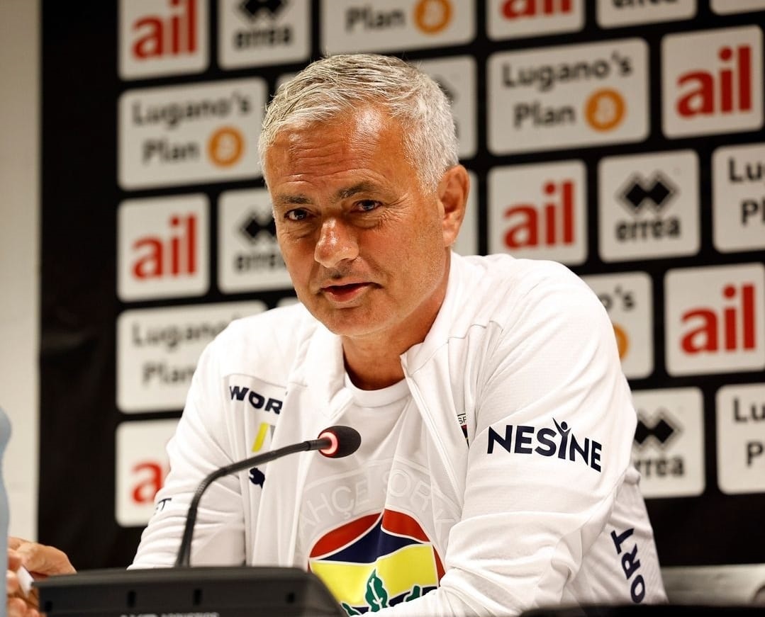 JOSE MOURINHO, (Jawaposgrup)