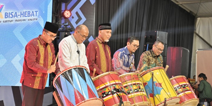 Pembukaan International SMK Expo Sumbar 2024 yang berlangsung di Ngalau Indah, Kota Payakumbuh, hingga 11 Agustus