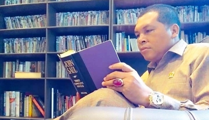 Ketua DPC Partai Gerindra Kabupaten Kepulauan Mentawai, Maru Saerejen.