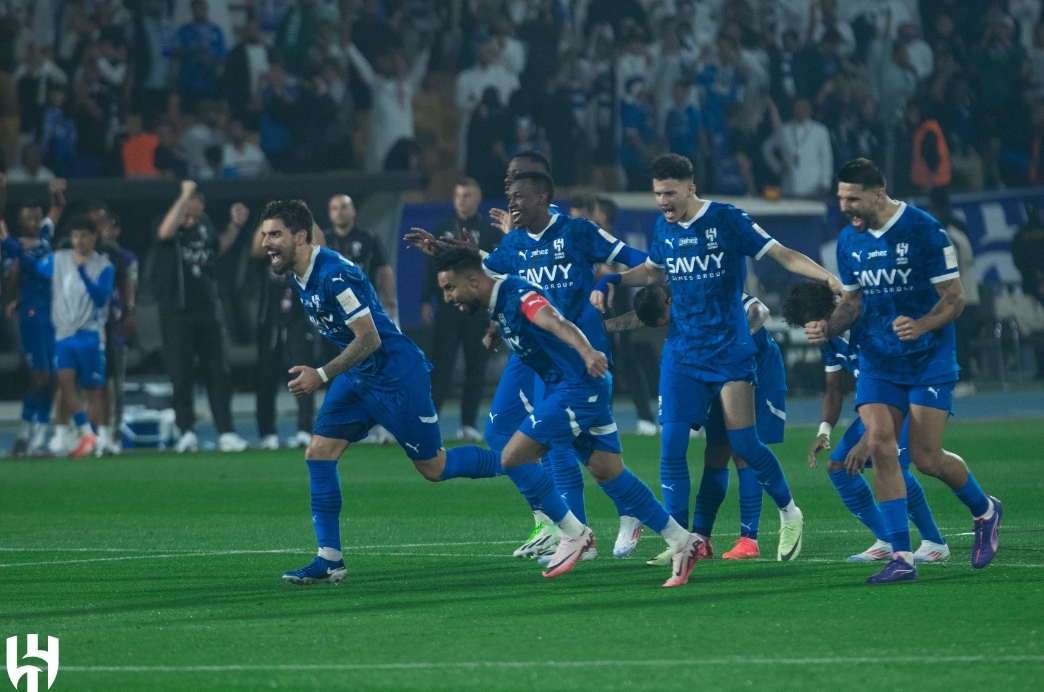 Al-Hilal berhasil mengamankan tiket ke final Saudi Super Cup 2024 setelah menang adu penalti 4-1 melawan Al-Ahli, Rabu dinihari WIB (14/8/2023). (Foto: X @Alhilal_FC)