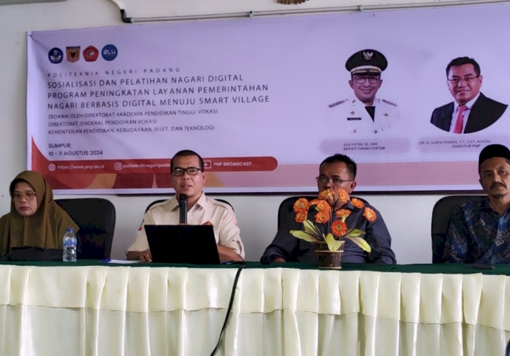 Pelatihan "Nagari Digital" yang digelar Program Pengabdian Dosen Politeknik Negeri Padang bersama Nagari Batipuh Ateh pada 10-11 Agustus 2024 di Hotel Sumpur, Tanahdatar. (Foto: PNP)