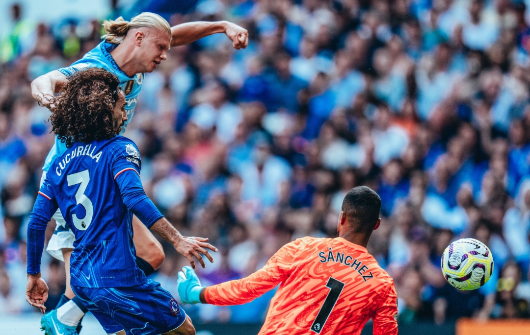 Erling Haaland kembali menjadi bintang lapangan, mencetak gol ke-91 saat laga Manchester City melawan Chelsea. (Foto: X @mancity)