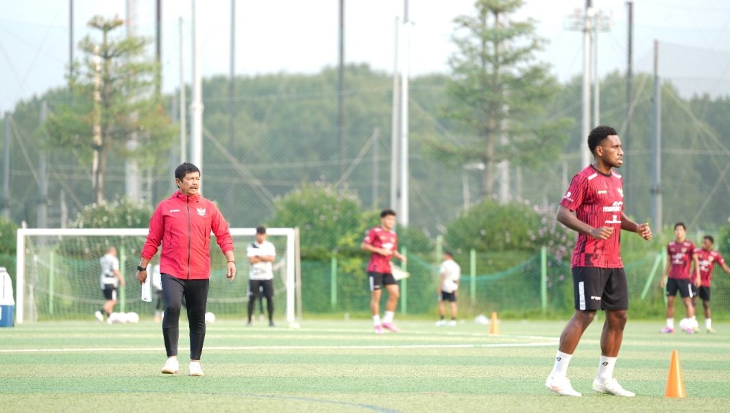 Pelatih Indra Sjafri memimpin pemusatan latihan (TC) Timnaa  U-20 Indonesia di Korea Selatan. (Foto: PSSI)