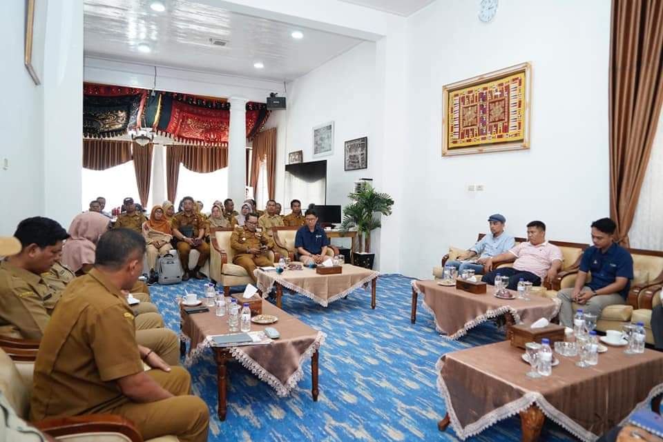 ANTUSIAS: Peserta Rapat Koordinasi (Rakor) yang membahas alokasi pupuk bersubsidi serius mengikuti kegiatan, kemarin.(PEMKAB TANAHDATAR UNTUK PADEK)