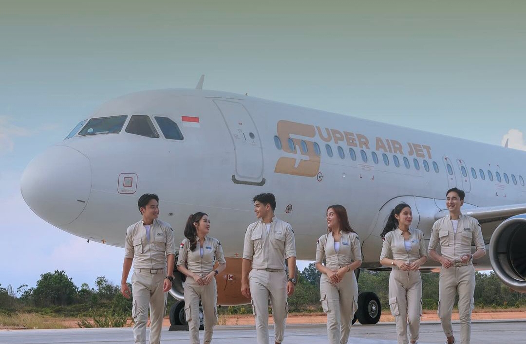 Maskapai penerbangan Super Air Jet membuka rute penerbangan baru dari Padang menuju dua kota ikonik, Yogyakarta dan Semarang. (Foto: IG @superairjet)