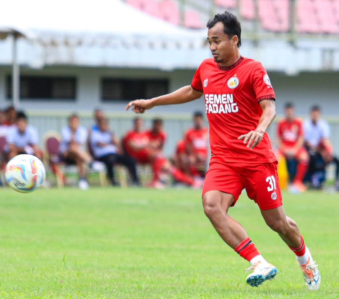 Gelandang Semen Padang FC Rosad Setiawan. (SEMEN PADANG FC UNTUK PADEK)
