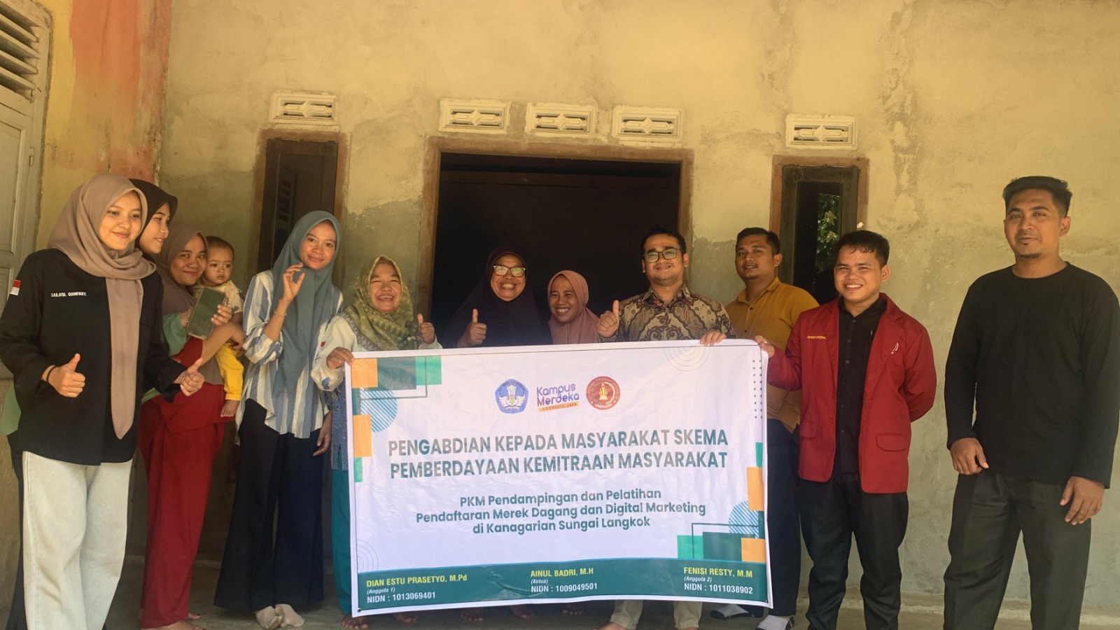 PKM pendampingan dan pelatihan terhadap UMKM