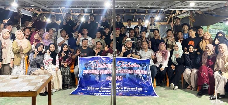 SOLID PAS Riau bersama Ketua Milenial SASUAI foto bersama usai Diskusi Program Pro-Rakyat.
