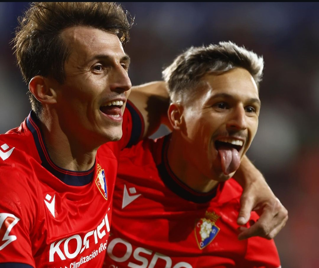 Ante Budimir mencetak dua gol dalam kemenangan Osasuna 4-2 melawan Barcelona. (Foto: IG Osasuna)