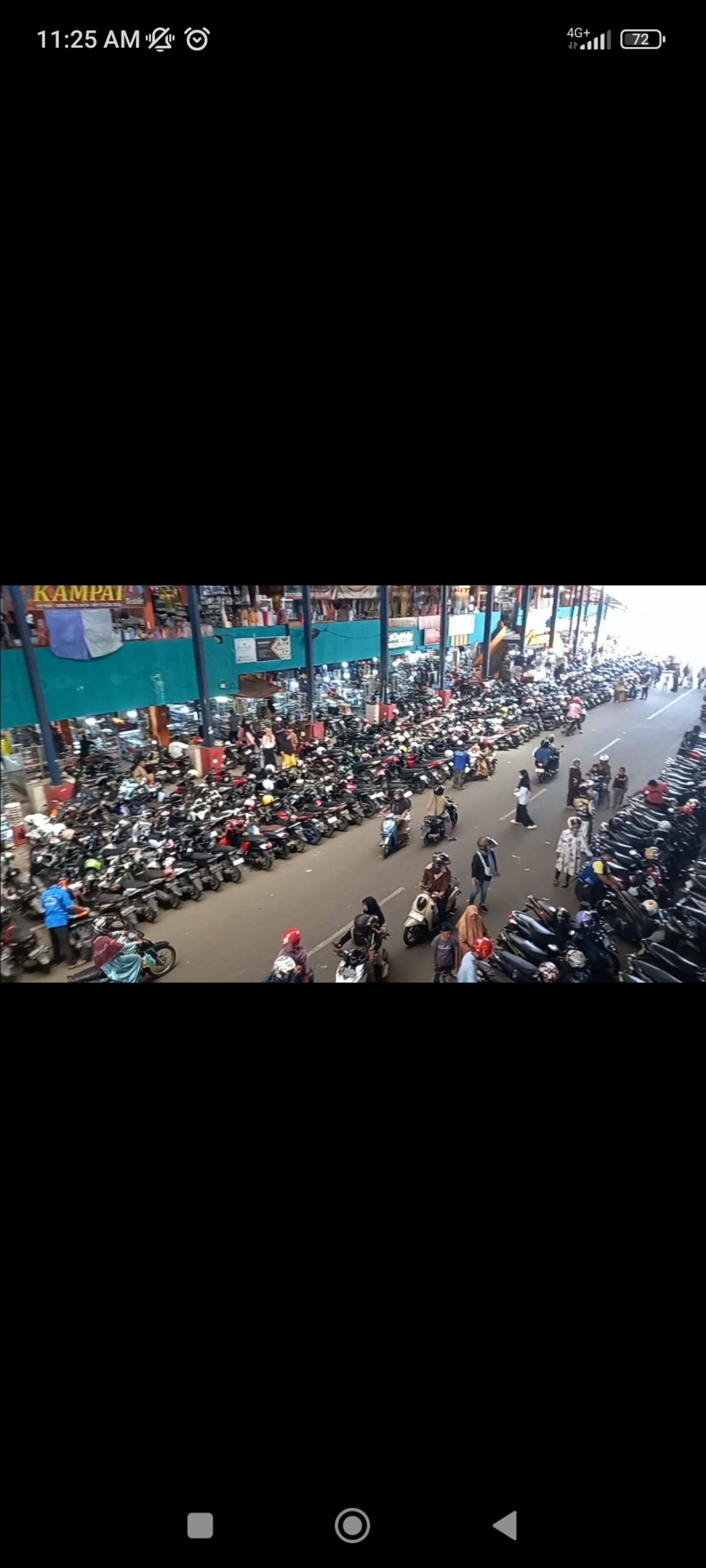TINGGAL KENANGAN: Kondisi Pusat Pasar Payakumbuh sebelum terjadi kebakaran hebat beberapa waktu lalu.  (FIDEL/PADEK)