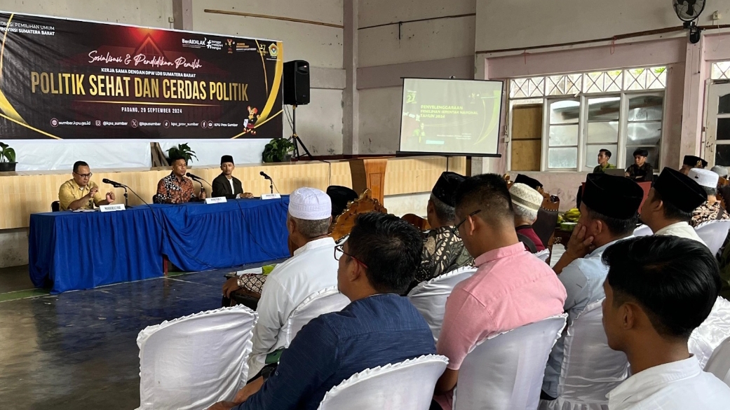 KPU Sumbar bekerja sama dengan DPW LDII Sumbar menyosialisasikan tahapan pilkada serentak 2024. (Foto: IST)
