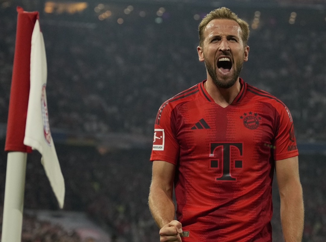 Harry Kane mencetak hattrick spektakuler bagi Bayern Munich saat menang 4-0 menghadapi Stuttgart di laga lanjutan Bundesliga 2024. (Foto: X @FCBayern)