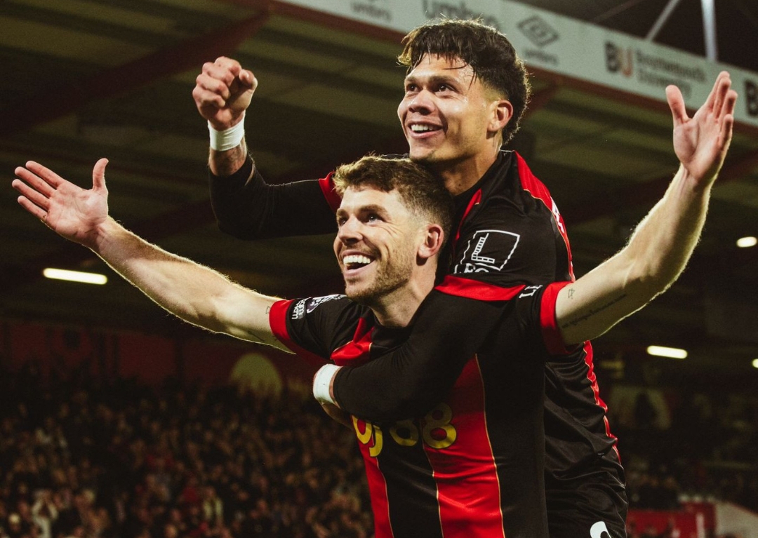 Bournemouth mengalahkan Arsenal dengan skor 2-0 dalam laga Premier League yang berlangsung di di Vitality Stadium, Sabtu malam (20/10).  (Foto: X @AFCBournemouth)