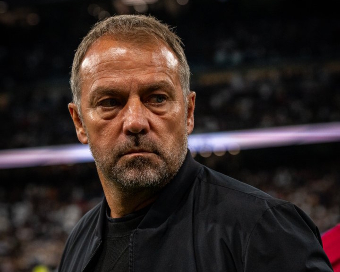 Pelatih FC Barcelona, Hansi Flick. (Foto: X @fcbarcelona)