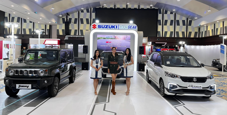 Suzuki hadir menyapa warga Jateng 23-27 Oktober di Muladi Dome, UNDIP, dengan memboyong mobil &lsquo;impian&rsquo; warga Semarang seperti All New Ertiga Hybrid Cruise, Grand Vitara, dan Jimny 5-door.