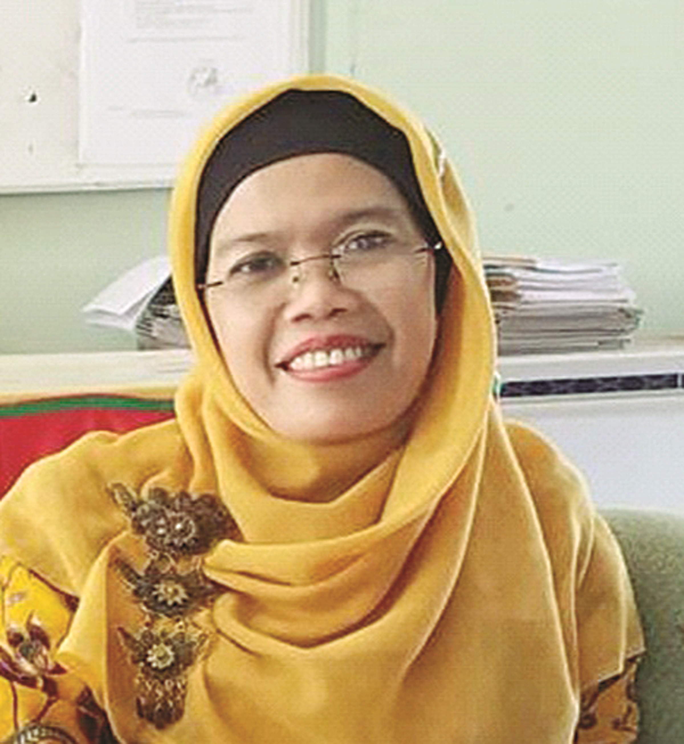 Zahratil Husna, GURU SMPN 30 PADANG. (TIM LAMAN GURU)