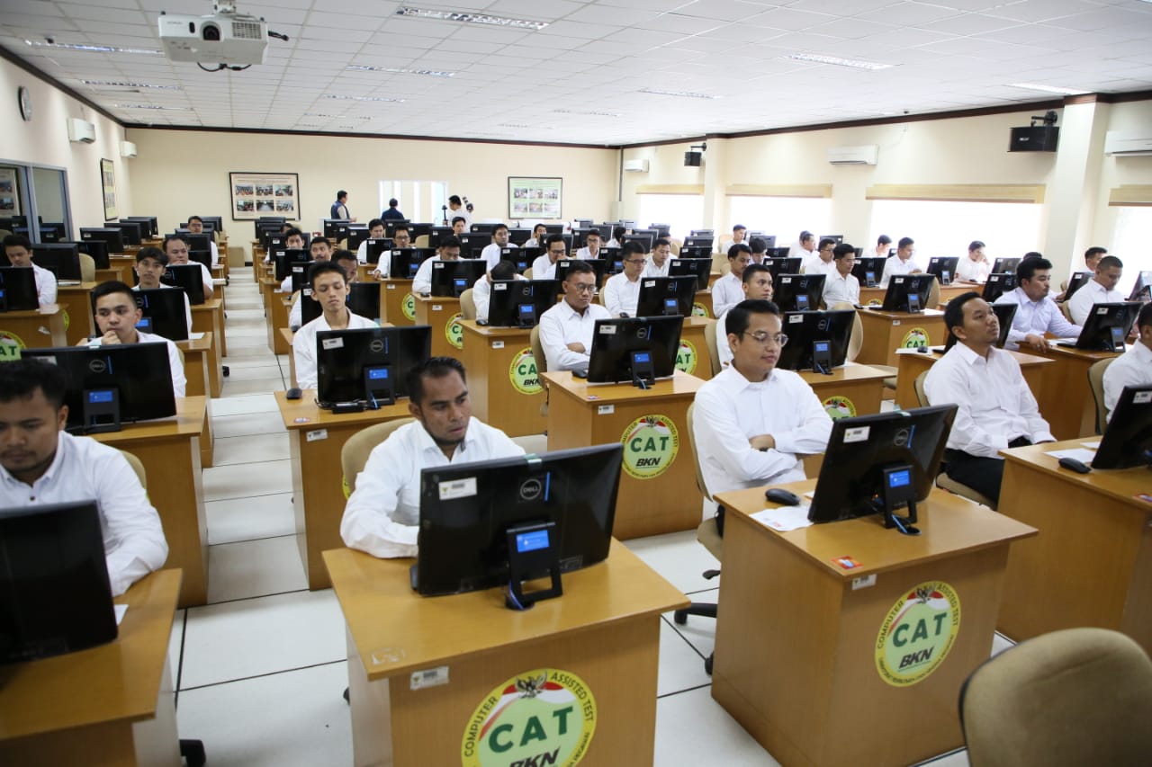 Ilustrasi Suasana seleksi CPNS dan PPPK.