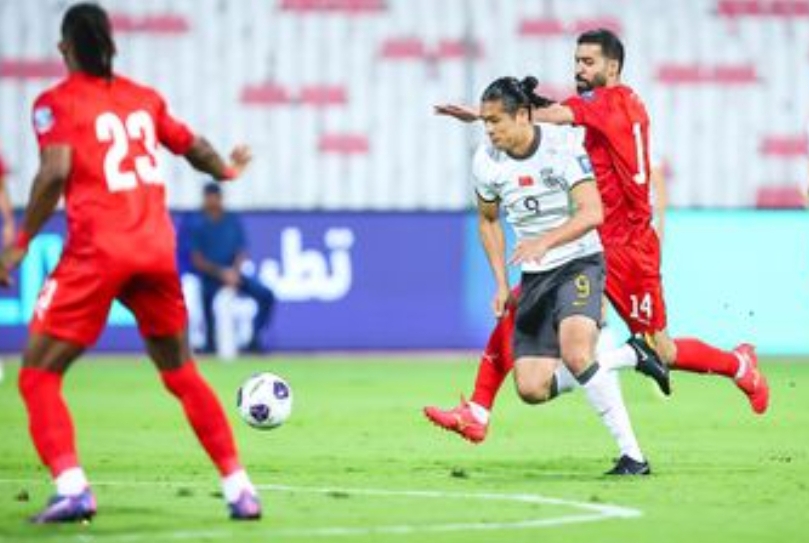Zhang Yuning mencetak gol di menit ke-91 dan memastikan kemenangan dramatis 1-0 untuk China atas Bahrain pada Kamis malam WIB (14/11/2024). (Foto: AFC)