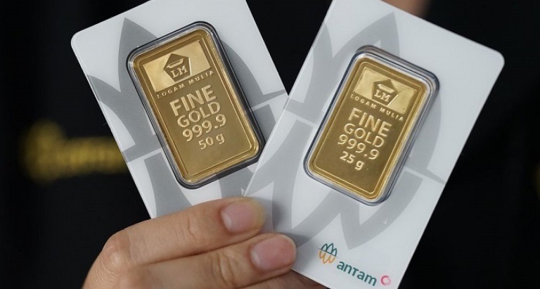 Mengingat nilai mata uang asing yang naik turun secara drastis, anda tetap bisa berinvestasi memilih emas sebagai aset yang tepat.