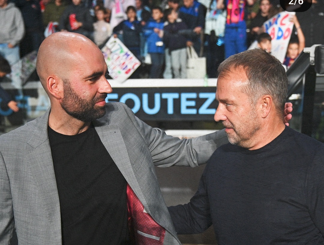 Pelatih Celta Vigo, Claudio Giraldez dan Pelatih Barcelona, Hansi Flick Usai pertandingan di Balaidos. (Foto: IG @rccelta)