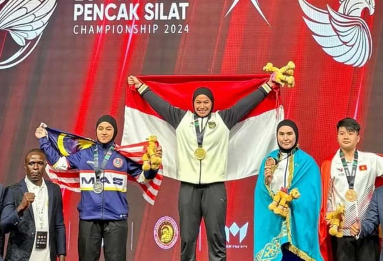 Indonesia berhasil meraih gelar juara umum dalam World Pencak Silat Championship ke-20 dan Junior World Pencak Silat Championship ke-5 yang berlangsung di Abu Dhabi pada akhir Desember 2024.