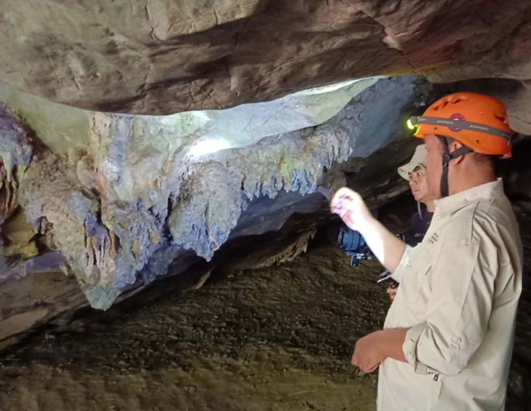 Kompleks Karst Silokek, yang terletak di Nagari Silokek, Kecamatan Sijunjung, Kabupaten Sijunjung, merupakan salah satu daya tarik utama dalam Geopark Ranah Minang Silokek. (Foto: Ridwan)