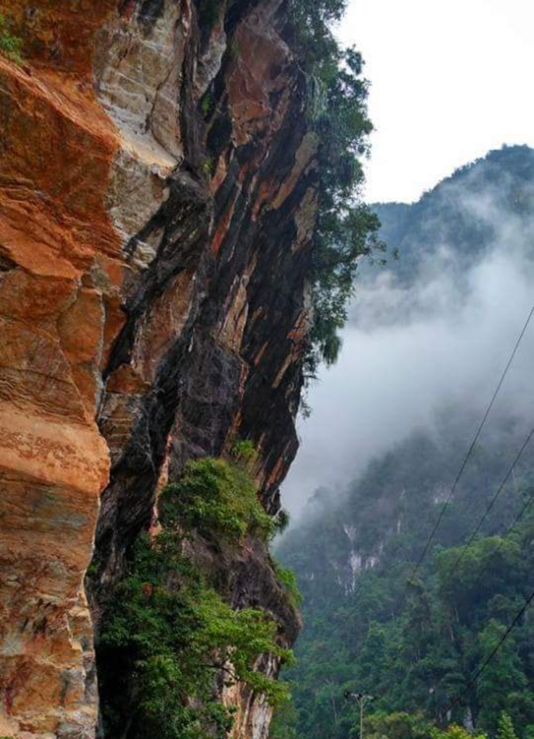 Kompleks karst di Silokek, Sijunjung. (Foto: Ridwan)
