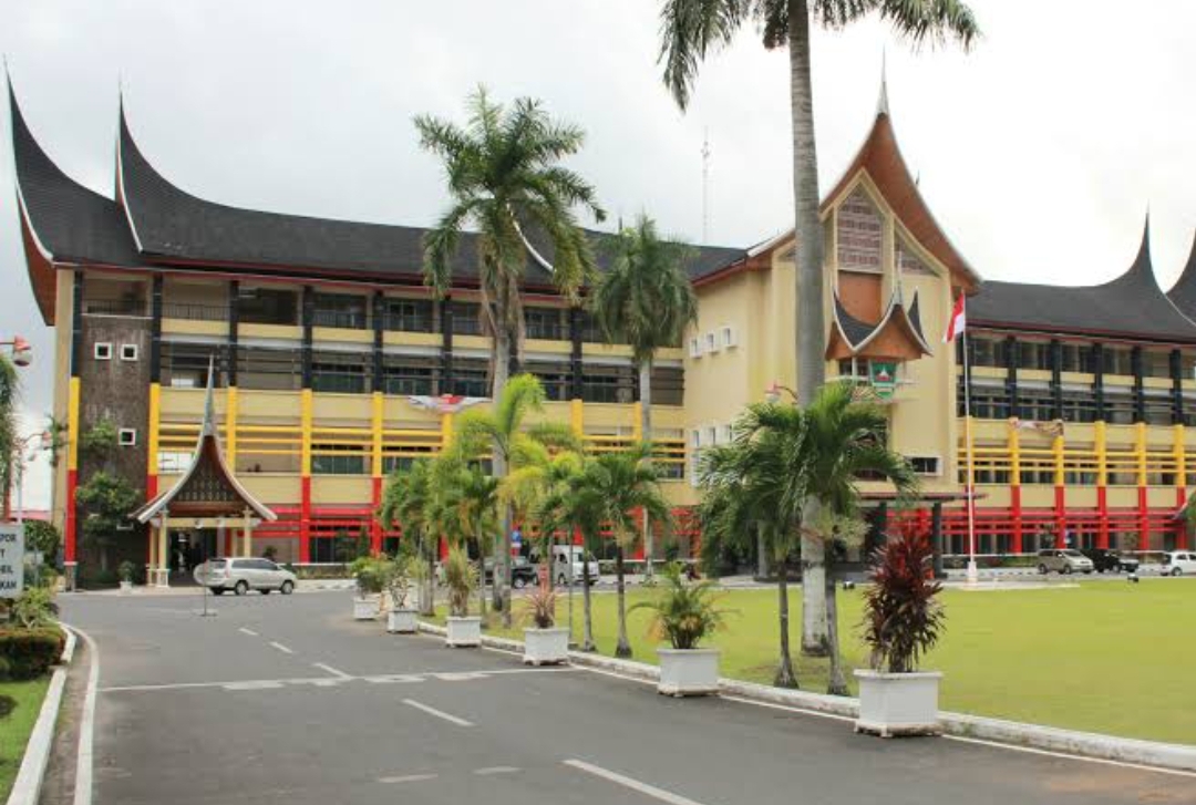 Kantor Gubernur Sumbar.