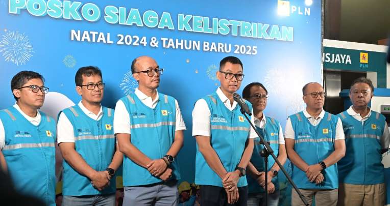 Konferensi pers terkait kondisi kelistrikan nasional pada malam tahun baru di Kantor PLN UID Jakarta Raya, Selasa (31/12/2024).
