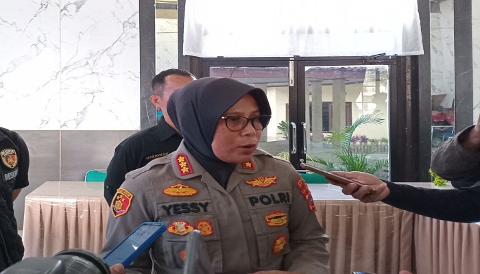 KOMBES POL YESSI KURNIATI.(RIAN AFDOL/PADEK)