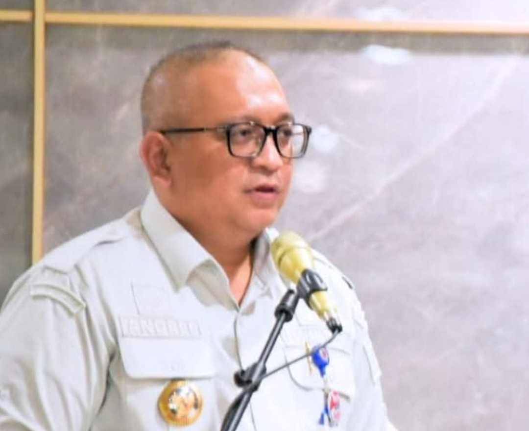 Pj Wali Kota Padang, Andree Algamar yang juga bertindak sebagai Kuasa Pemilik Modal (KPM) Perumda AM. (Foto: Prokopim)