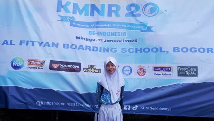 Ratu Fakhira Tania, siswi kelas 3 dari SD/MI Kota Bekasi siap menghadapi babak penyisihan Kompetisi Matematika Nalaria Realistik (KMNR) ke-20 di Cileungsi Bogor.