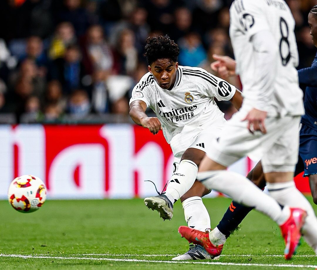 Dua gol Endrick dan satu gol dari Federico Valverde di babak tambahan mengunci kemenangan Madrid atas Celta Vigo. (Foto: realmadrid.com)