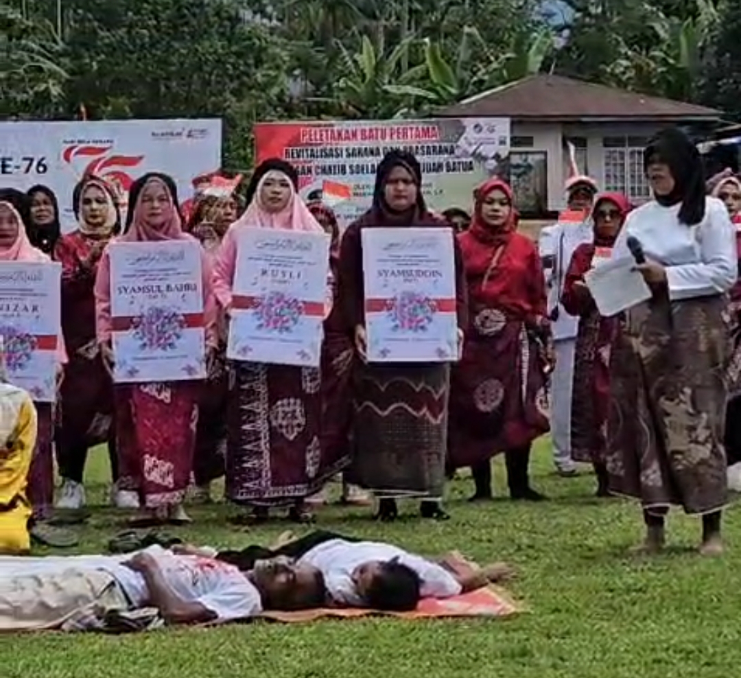 Penampilan Drama Kolosal Peristiwa Situjuah 15 Januari 1949 di Lapangan Chatib Soelaiman, Limapuluh Kota, Kamis (16/1/2025). (Foto: IST)