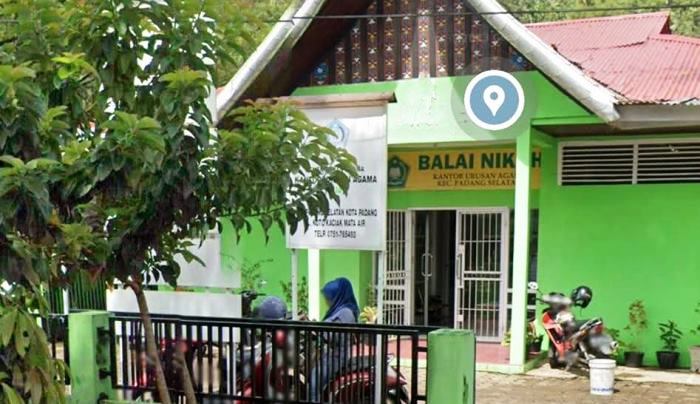 Balai Nikah/ KUA Kecamatan Padang Selatan.