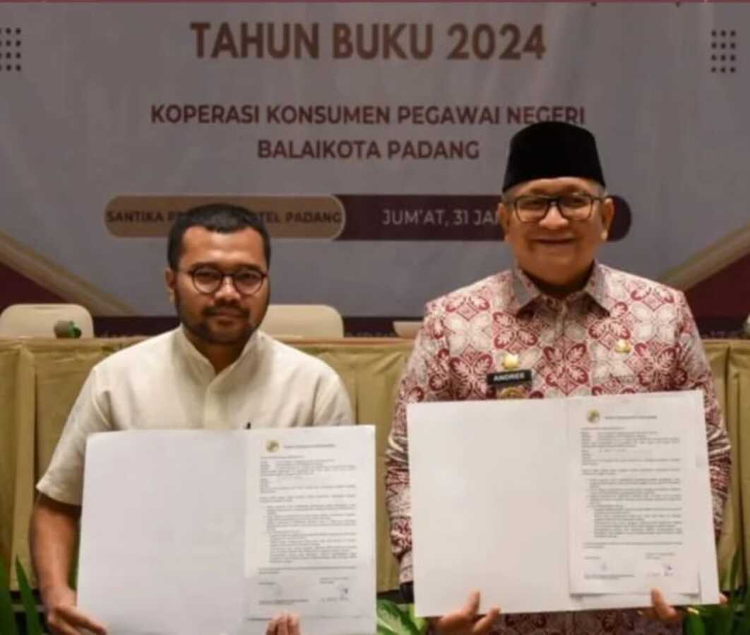 Koperasi Konsumen Pegawai Negeri (KPN) Balai Kota Padang menggelar Rapat Anggota Tahunan (RAT) Tahun Buku 2024 di Santika Premiere Hotel Padang pada 31 Januari 2025.