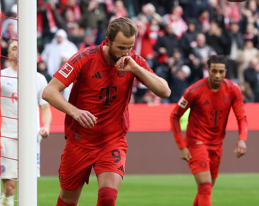 Harry Kane mencetak dua gol dalam kemenangan 4-3 Bayern Munchen melawan Holstein Kiel di Bundesliga. (Foto: Instagram/ @fcbayern)