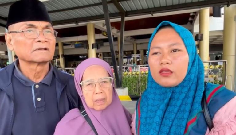 Keluarga alm Rahmad Vaisandri