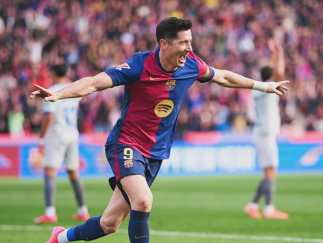 Bintang Barcelona, Robert Lewandowski sudah mencetak 18 gol musim ini.(Foto: Instagram/ @_rl9)