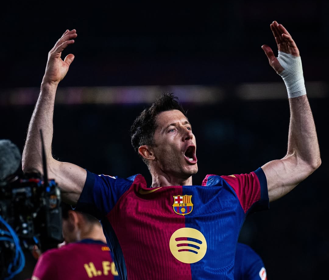 Gol penalti Robert Lewandowski memastikan kemenangan Barcelona melawan Rayo 1-0. (Foto: Instagram FC Barcelona)