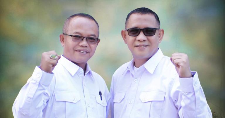 Dirut dan Direktur PT BPRS Taeh Baruah, Putra Edison dan Rizka Hasan.
